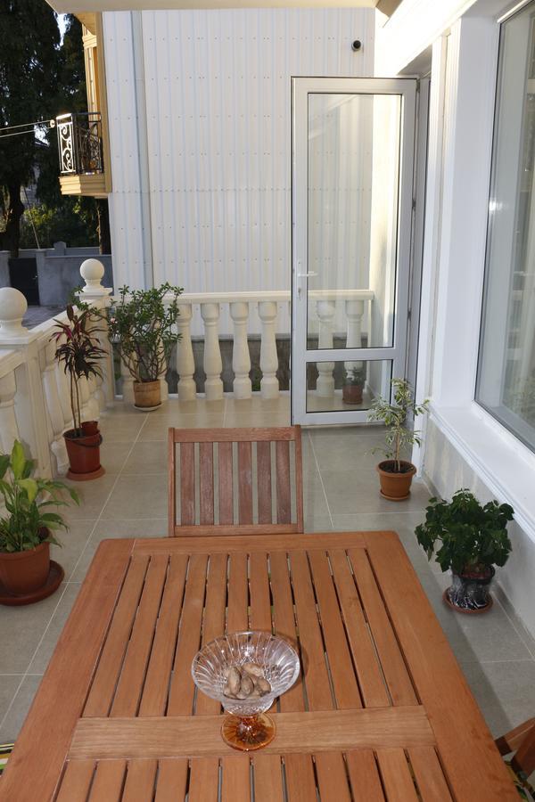 Guest House Sofia Kobuleti Exteriör bild